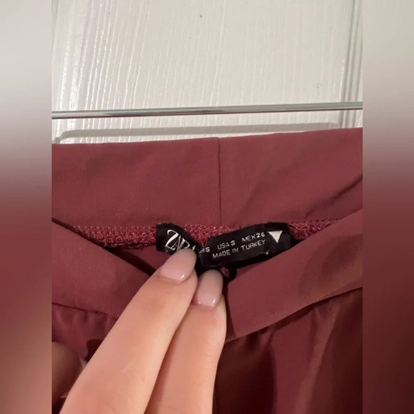 Zara Wine Red Wide Leg Gaucho Pants Size Small - Picture 4 of 5